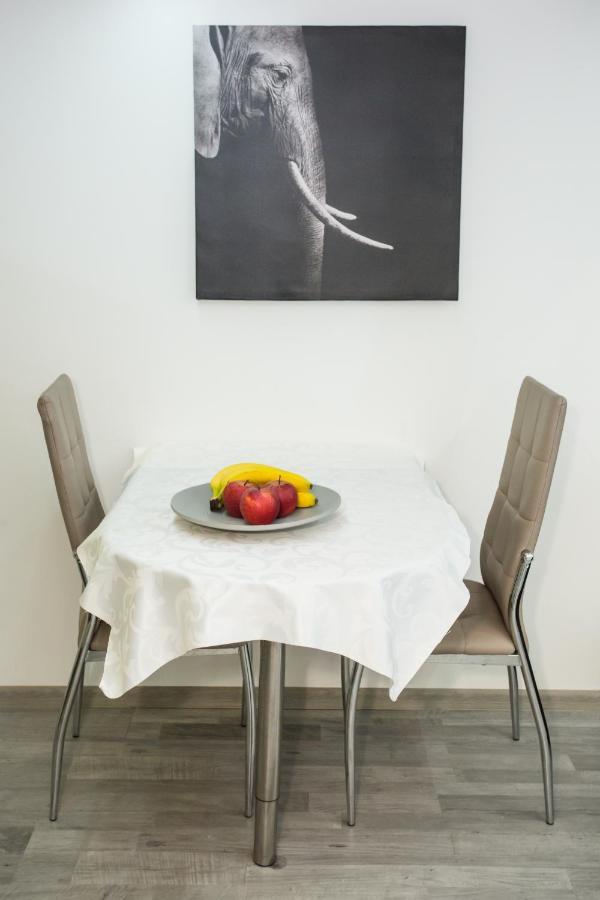 Aradi Apartment بودابست المظهر الخارجي الصورة